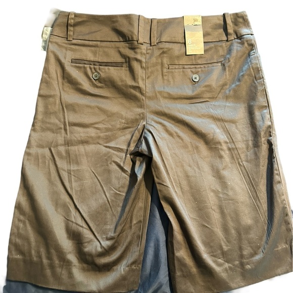 Target Women’s Shorts (Size 6 - Modern Fit - NWT) ✨ - Picture 2 of 5